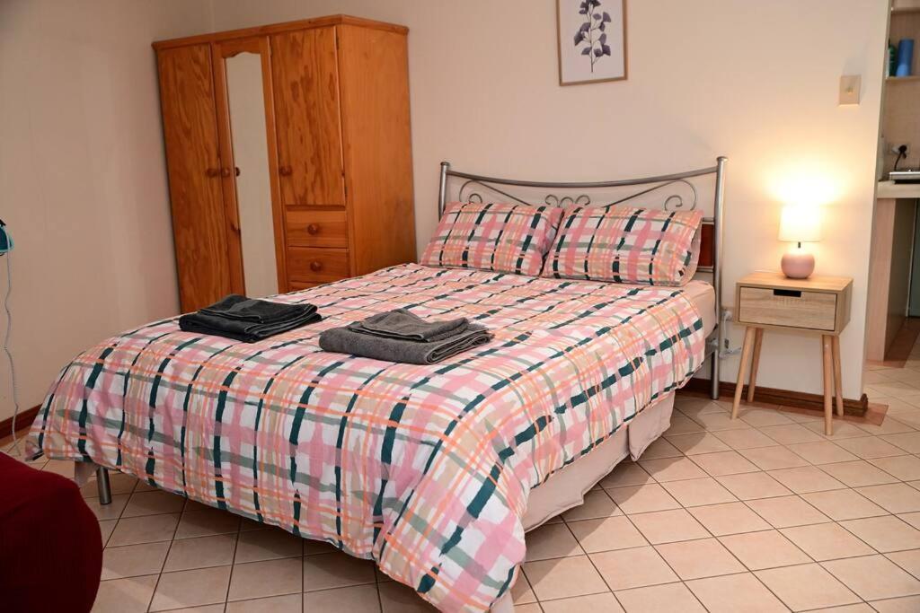 Spacious Studio In Alicesprings Queenbed+Ksairbed Alice Springs Zewnętrze zdjęcie